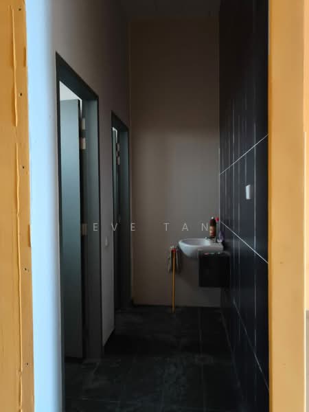 Kedai untuk Disewa di Pasir Gudang (Johor) - Eve Tan - Bathroom - PropertyGuru.com.my