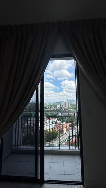 Condominium for Rent at Skyline KL - JJ Lim - Balcony - PropertyGuru.com.my