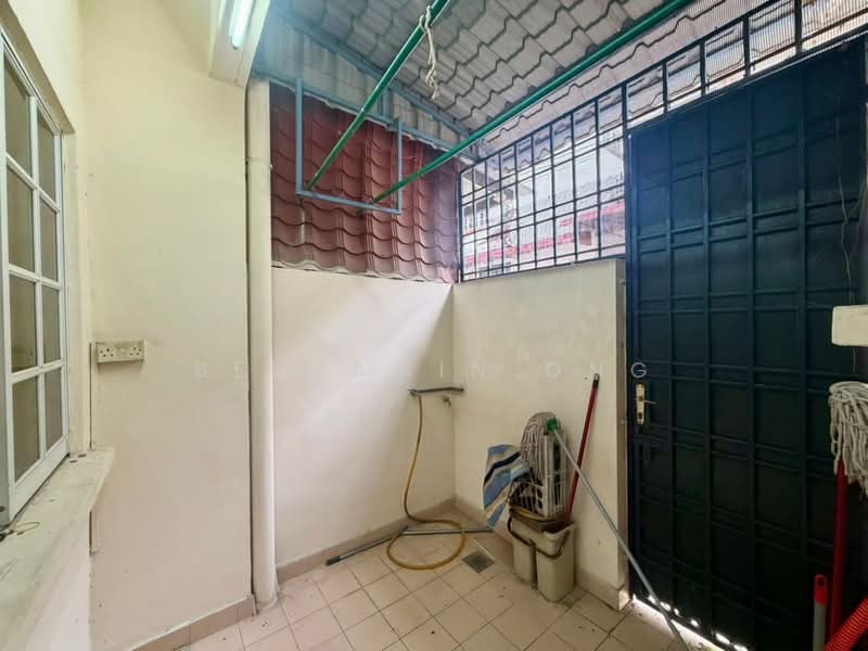 Rumah Teres 2 Tingkat untuk Dijual di Taman Mutiara Rini (Skudai) - Benjamin Ong - Exterior - PropertyGuru.com.my