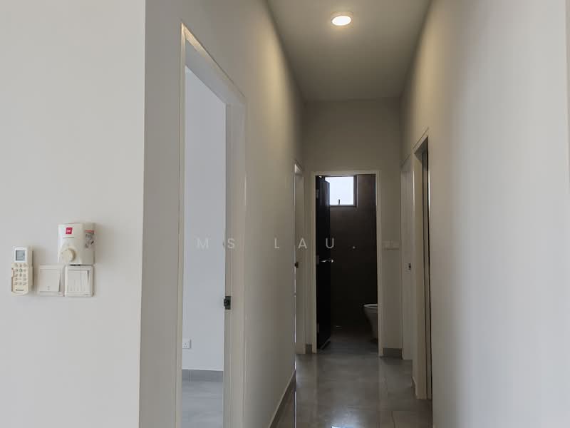 Kediaman Servis untuk Dijual di The Birch - Ms Lau. - Corridor - PropertyGuru.com.my