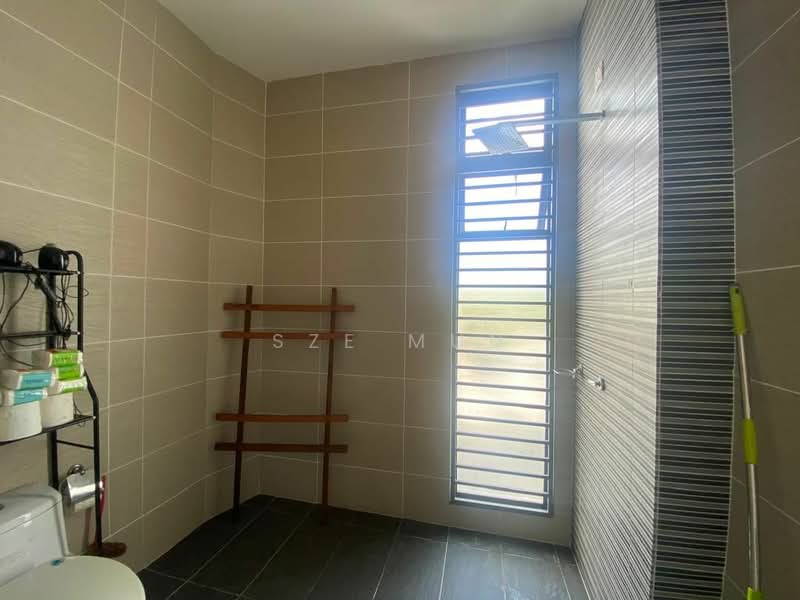 Rumah Teres untuk Dijual di Laman Glenmarie (Shah Alam) - Sze Mun - PropertyGuru.com.my