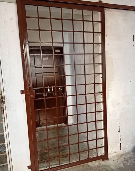 Apartment for Sale at Golden Height (Taman Mas) - Emmy Yap - Entrance - PropertyGuru.com.my