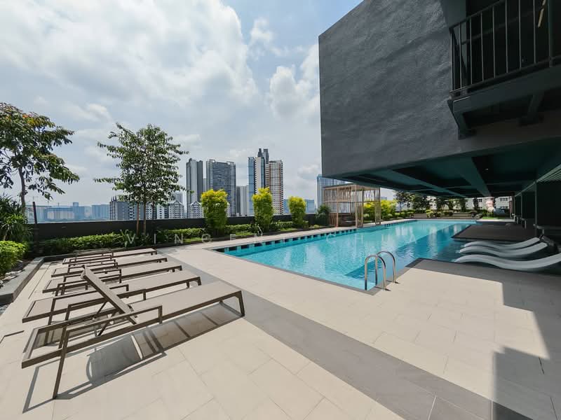 Servis Apartment untuk Disewa di Kensho Residence - Vincent Chua - Pool - PropertyGuru.com.my