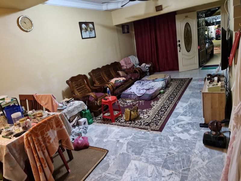 Terraced House for Rent in Taman Samudra Teres (Batu Caves) - Arbain Mahmood - Living Room - PropertyGuru.com.my