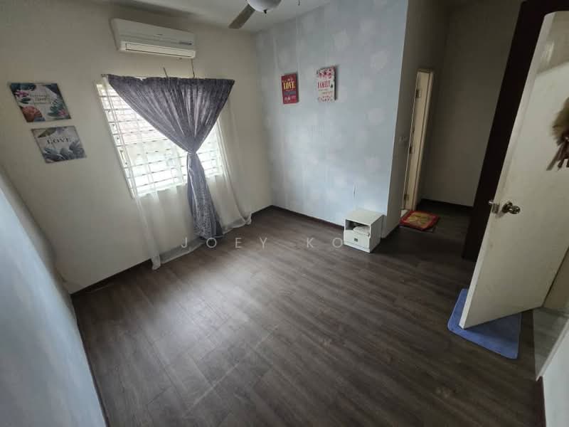 2-storey Terraced House for Sale in Sunway Kayangan (Shah Alam) - Joey Koh - Bedroom - PropertyGuru.com.my