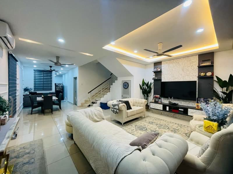 2-storey Terraced House for Sale in Bandar Putera 2 (Klang) - Hawa Ibrahim - Living Room - PropertyGuru.com.my