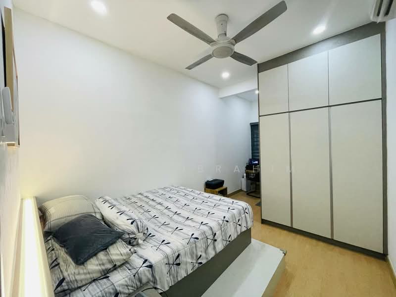 2-storey Terraced House for Sale in Bandar Putera 2 (Klang) - Hawa Ibrahim - Bedroom - PropertyGuru.com.my