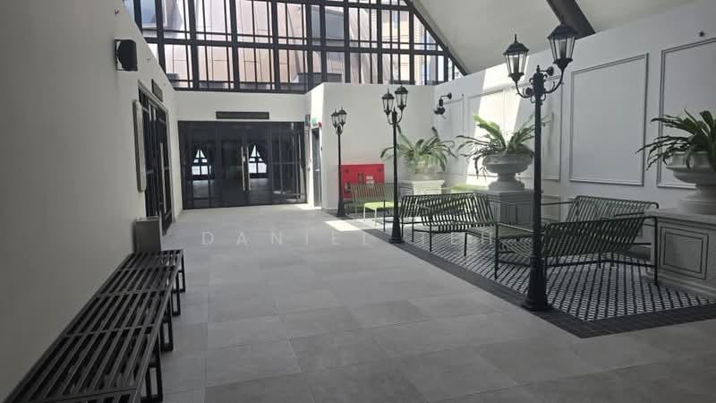 Service Residence for Rent at Empire Damansara - Daniel Teh - Entrance - PropertyGuru.com.my
