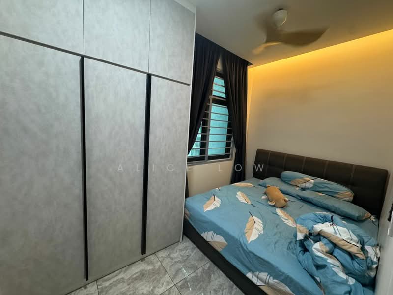 Condominium for Sale at The Henge - Alice Low - Bedroom - PropertyGuru.com.my