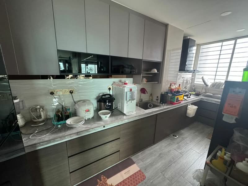Condominium for Sale at The Henge - Alice Low - Kitchen - PropertyGuru.com.my