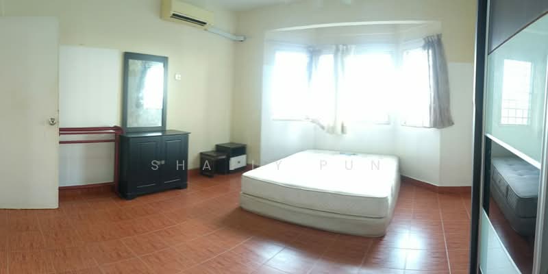 Pangsapuri untuk Disewa di Sri Bayu Apartments - Shally Pun - Bedroom - PropertyGuru.com.my