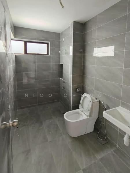 2-storey Terraced House for Sale in Taman Mount Austin (Tebrau) - Nico Chong - Bathroom - PropertyGuru.com.my