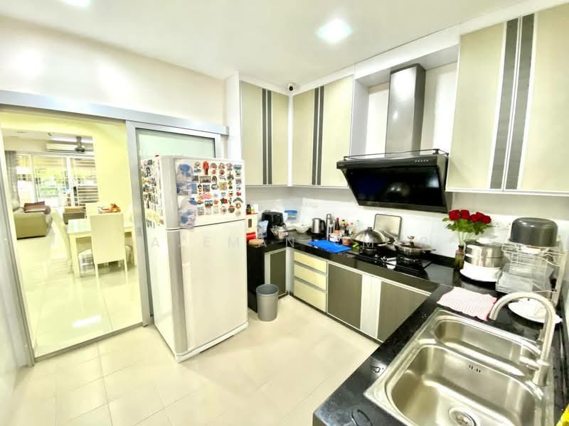 2-storey Terraced House for Sale in Alam Impian (Shah Alam) - Hazeman Omar - Kitchen - PropertyGuru.com.my