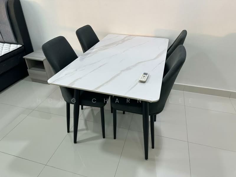 Servis Apartment untuk Disewa di Teega Suites - Hong Charng Lee - Dining Room - PropertyGuru.com.my