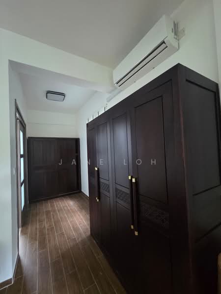 Cluster House for Rent in Forest City (Gelang Patah) - Jane Loh - Master Bedroom - PropertyGuru.com.my