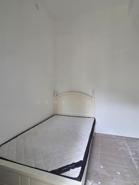 Cluster House for Rent in Forest City (Gelang Patah) - Jane Loh - Bedroom - PropertyGuru.com.my