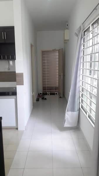 Kediaman Servis untuk Dijual di Metropolitan Square - Raymond Tan - Corridor - PropertyGuru.com.my