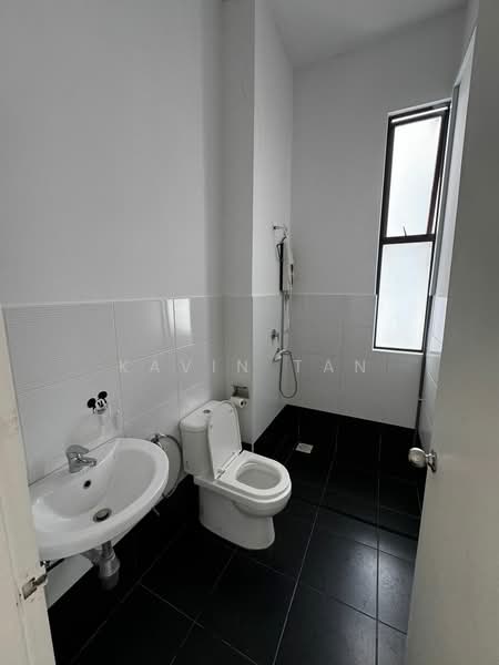Cluster House for Sale in Kota Masai (Pasir Gudang) - Kavin Tan - Bathroom - PropertyGuru.com.my