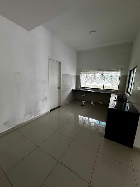 Cluster House for Sale in Kota Masai (Pasir Gudang) - Kavin Tan - Kitchen - PropertyGuru.com.my