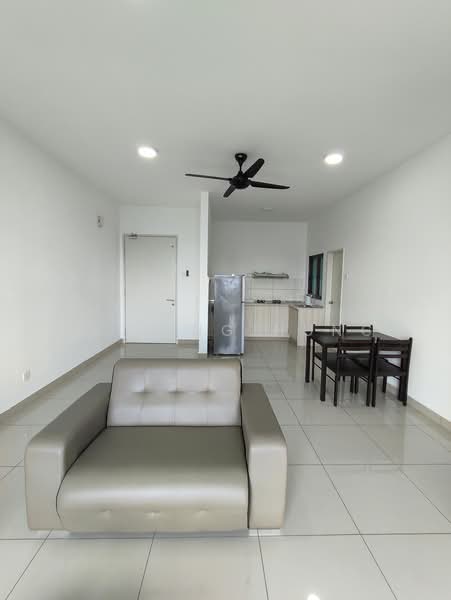 Kondominium untuk Disewa di Parkhill Residence - Lu King Hung - Living Room - PropertyGuru.com.my