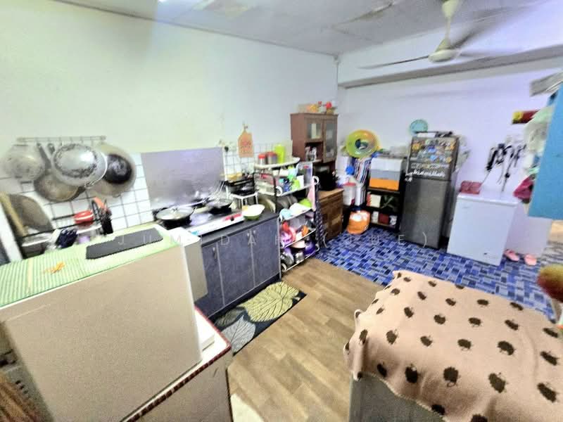 2-storey Terraced House for Sale in Ampang (Ampang) - JUMIDAH (JUE) - Kitchen - PropertyGuru.com.my