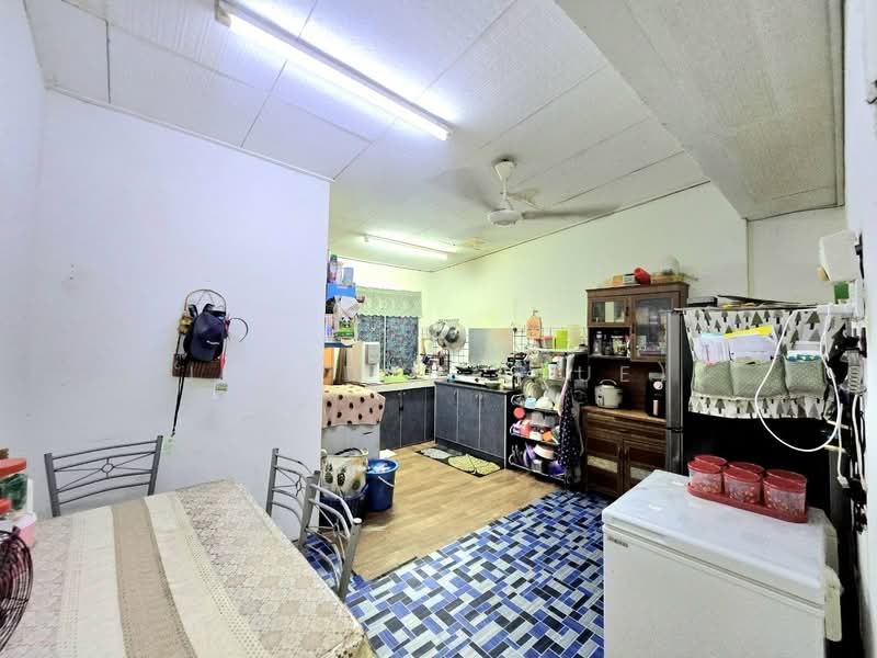 2-storey Terraced House for Sale in Ampang (Ampang) - JUMIDAH (JUE) - Kitchen - PropertyGuru.com.my