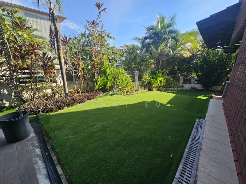 Semi-Detached House for Sale in Bukit Jelutong (Shah Alam) - Winny Su - Garden - PropertyGuru.com.my