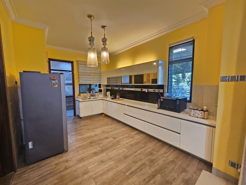 Semi-Detached House for Sale in Bukit Jelutong (Shah Alam) - Winny Su - Kitchen - PropertyGuru.com.my