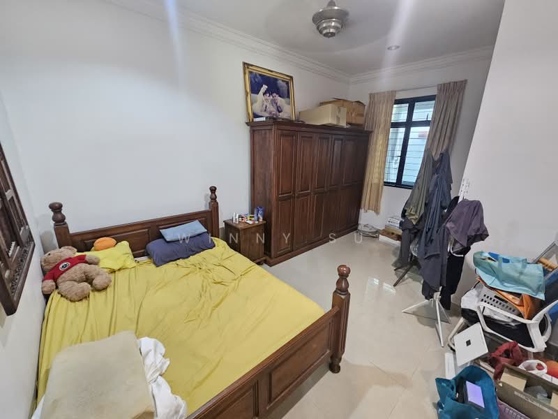 Semi-Detached House for Sale in Bukit Jelutong (Shah Alam) - Winny Su - Bedroom - PropertyGuru.com.my