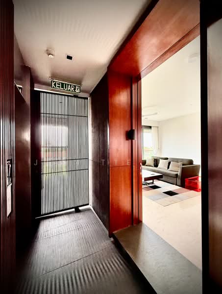 Kondominium untuk Disewa di Shorefront Residences - Jeanette Hee - Living Room - PropertyGuru.com.my