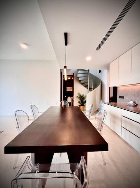 Kondominium untuk Disewa di Shorefront Residences - Jeanette Hee - Dining Room - PropertyGuru.com.my