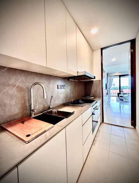 Kondominium untuk Disewa di Shorefront Residences - Jeanette Hee - Kitchen - PropertyGuru.com.my