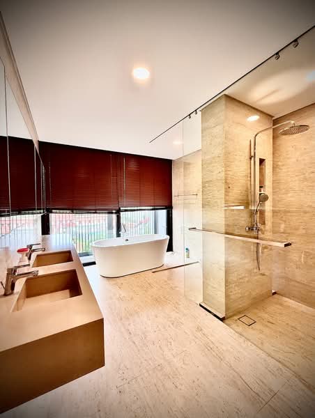 Kondominium untuk Disewa di Shorefront Residences - Jeanette Hee - Bathroom - PropertyGuru.com.my