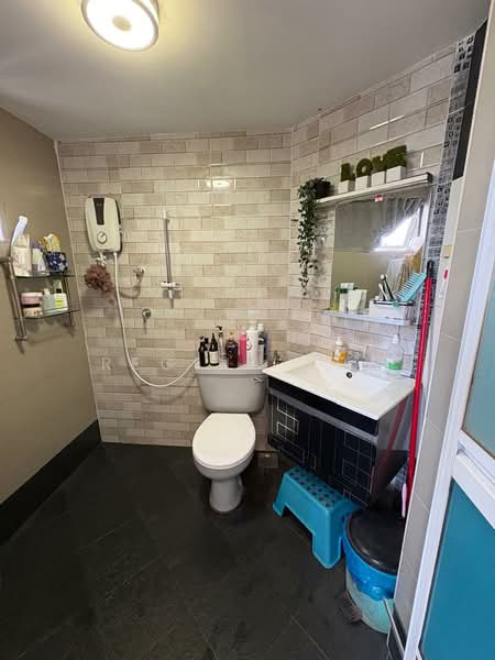 Condominium for Rent at Endah Villa - Regina Yew - Bathroom - PropertyGuru.com.my
