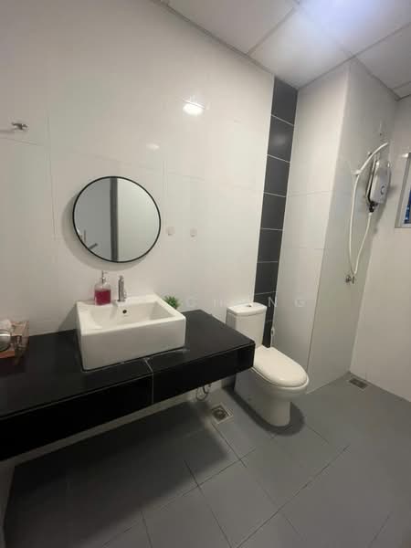 Condominium for Rent at The Wharf Residence - Ivy Chong - Bathroom - PropertyGuru.com.my