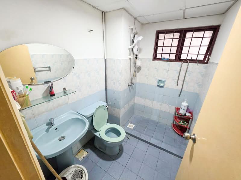 Condominium for Sale at Menara Polo - Abid Sabarudin - Bathroom - PropertyGuru.com.my