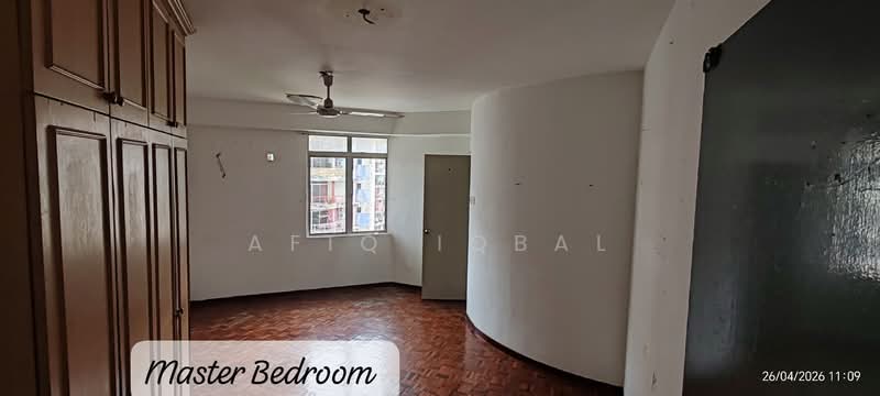 Kondominium untuk Disewa di Venice Hill - Afiq Iqbal - Master Bedroom - PropertyGuru.com.my