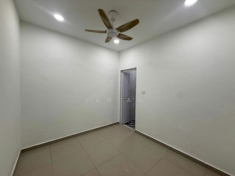 1-storey Terraced House for Sale in Taman Puteri Wangsa (Ulu Tiram) - JAN AU - Interior - PropertyGuru.com.my