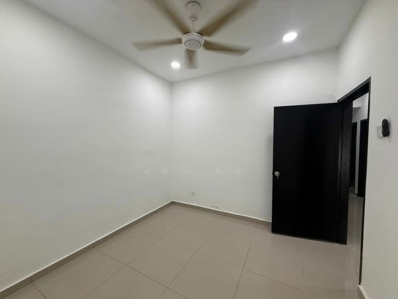 1-storey Terraced House for Sale in Taman Puteri Wangsa (Ulu Tiram) - JAN AU - Interior - PropertyGuru.com.my