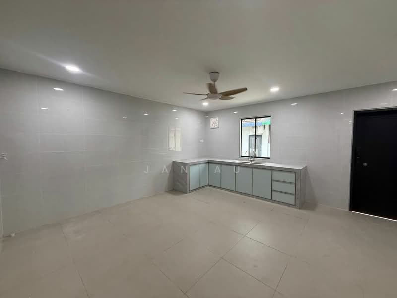 1-storey Terraced House for Sale in Taman Puteri Wangsa (Ulu Tiram) - JAN AU - Kitchen - PropertyGuru.com.my