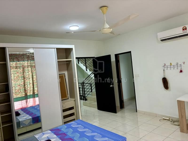 3-storey Terraced House for Rent in Kajang (Selangor) - JUMIDAH (JUE) - Bedroom - PropertyGuru.com.my