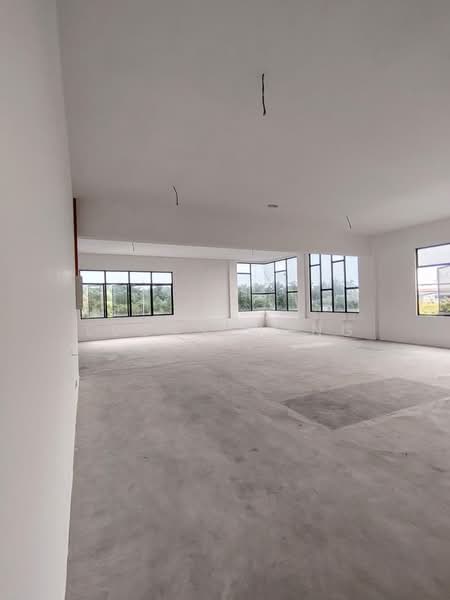 Factory for Rent in Puncak Alam (Selangor) - Lucas Wong - Interior - PropertyGuru.com.my