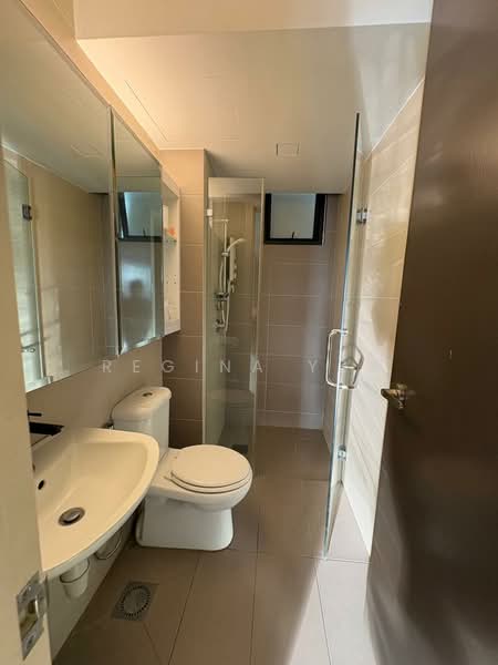 Kondominium untuk Disewa di Gembira Residen - Regina Yew - Bathroom - PropertyGuru.com.my