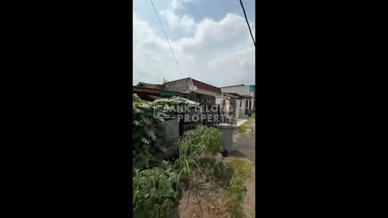 Rumah Teres 1 Tingkat untuk Dijual di Taman Dahlia (Tampoi) - Fu Heng Chong - PropertyGuru.com.my