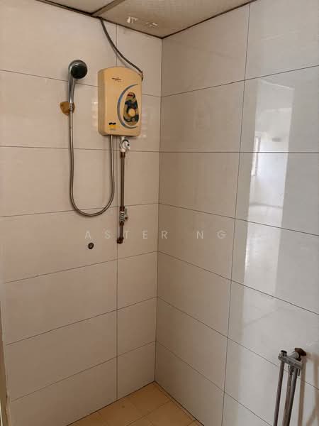 Pejabat untuk Dijual di Tanjung Tokong (Penang) - Aster Ng - Bathroom - PropertyGuru.com.my