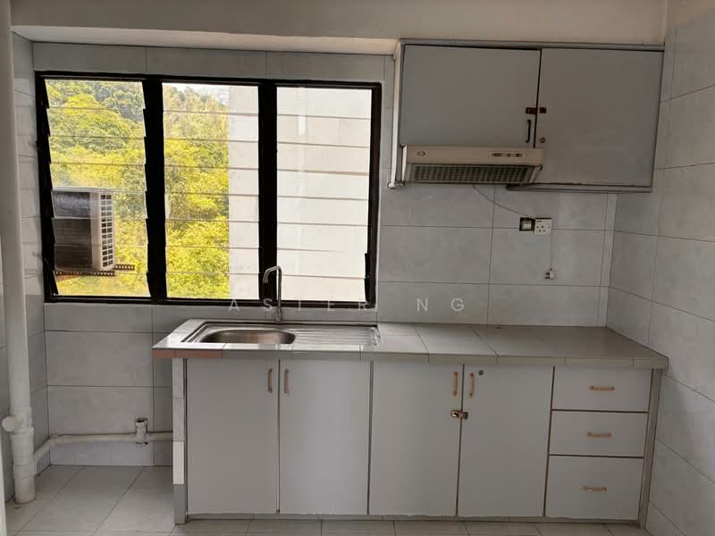 Pejabat untuk Dijual di Tanjung Tokong (Penang) - Aster Ng - Kitchen - PropertyGuru.com.my