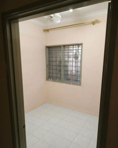 Condominium for Rent at Indah Condominium - JUMIDAH (JUE) - Interior - PropertyGuru.com.my