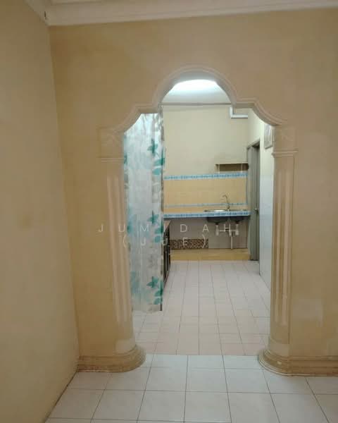Condominium for Rent at Indah Condominium - JUMIDAH (JUE) - Kitchen - PropertyGuru.com.my