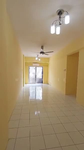 Pangsapuri untuk Dijual di Jalil Damai Apartments - Wendy Lee - Living Room - PropertyGuru.com.my