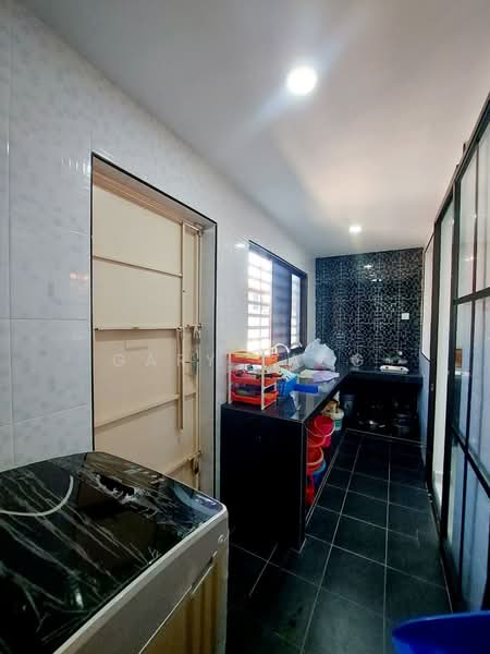 Rumah Teres 1 Tingkat untuk Dijual di Taman Pasir Puteh Selatan (Ipoh) - Gary Tang - Kitchen - PropertyGuru.com.my